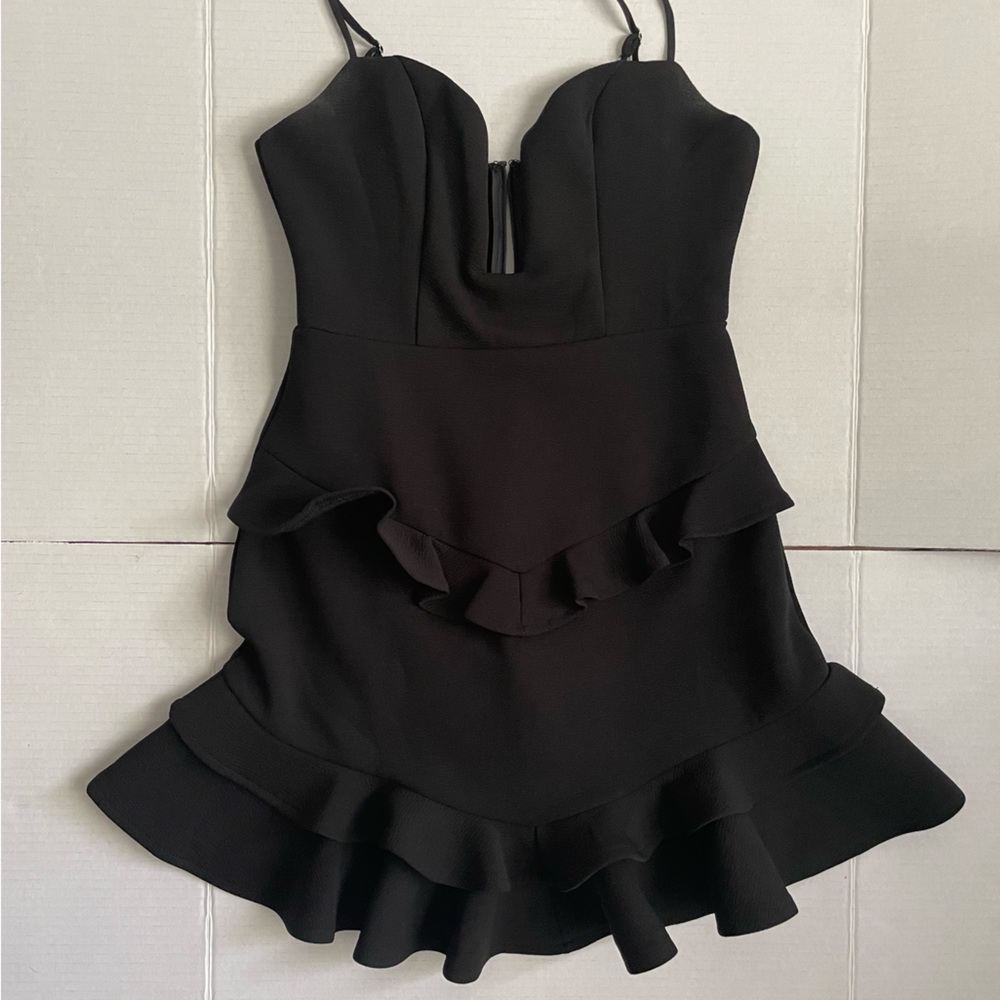 Selfie Leslie black dress size xs